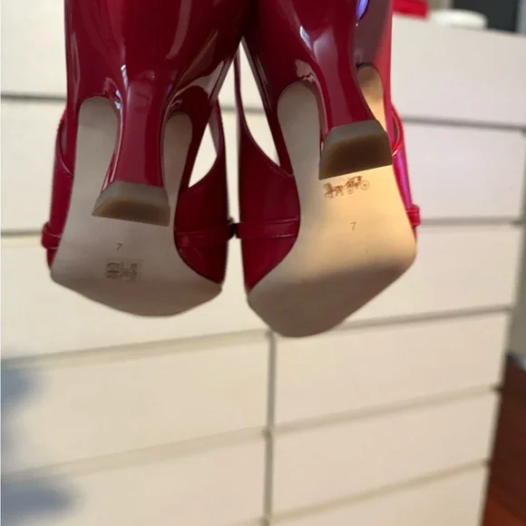 Coach heels - Picture 4 of 5